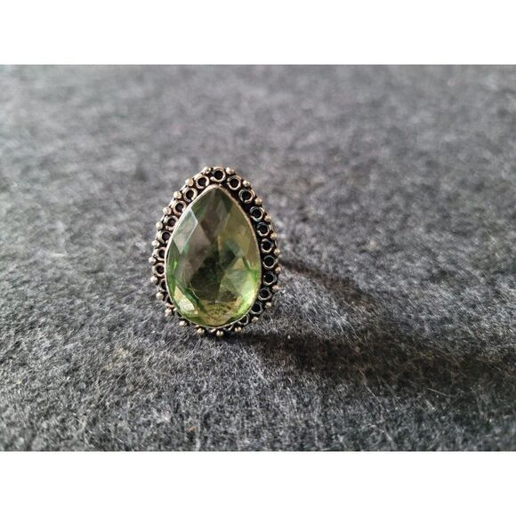 Peridot GEMSTONE Handmade 925 Sterling Silver Jewelry - Picture 1 of 4